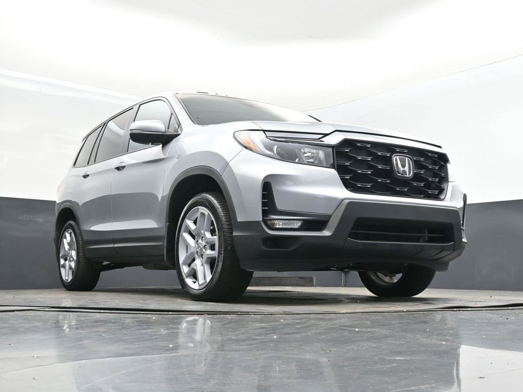 Used 2025 Honda Passport EX-L image 46