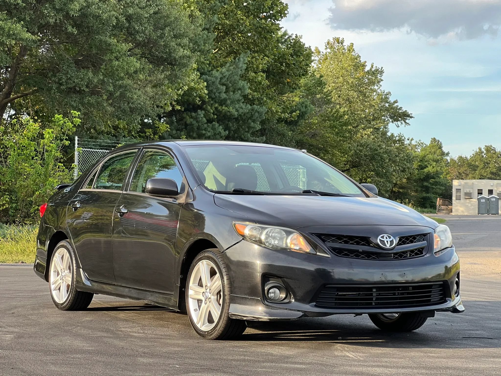 Used 2013 Toyota Corolla S w/ Premium Complete Pkg FWD image 7