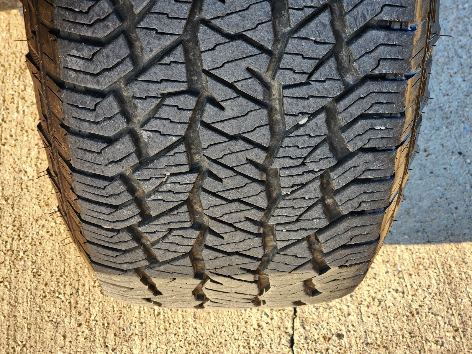 Used 2026 Nissan Frontier PRO-4X AWD/4WD image 19