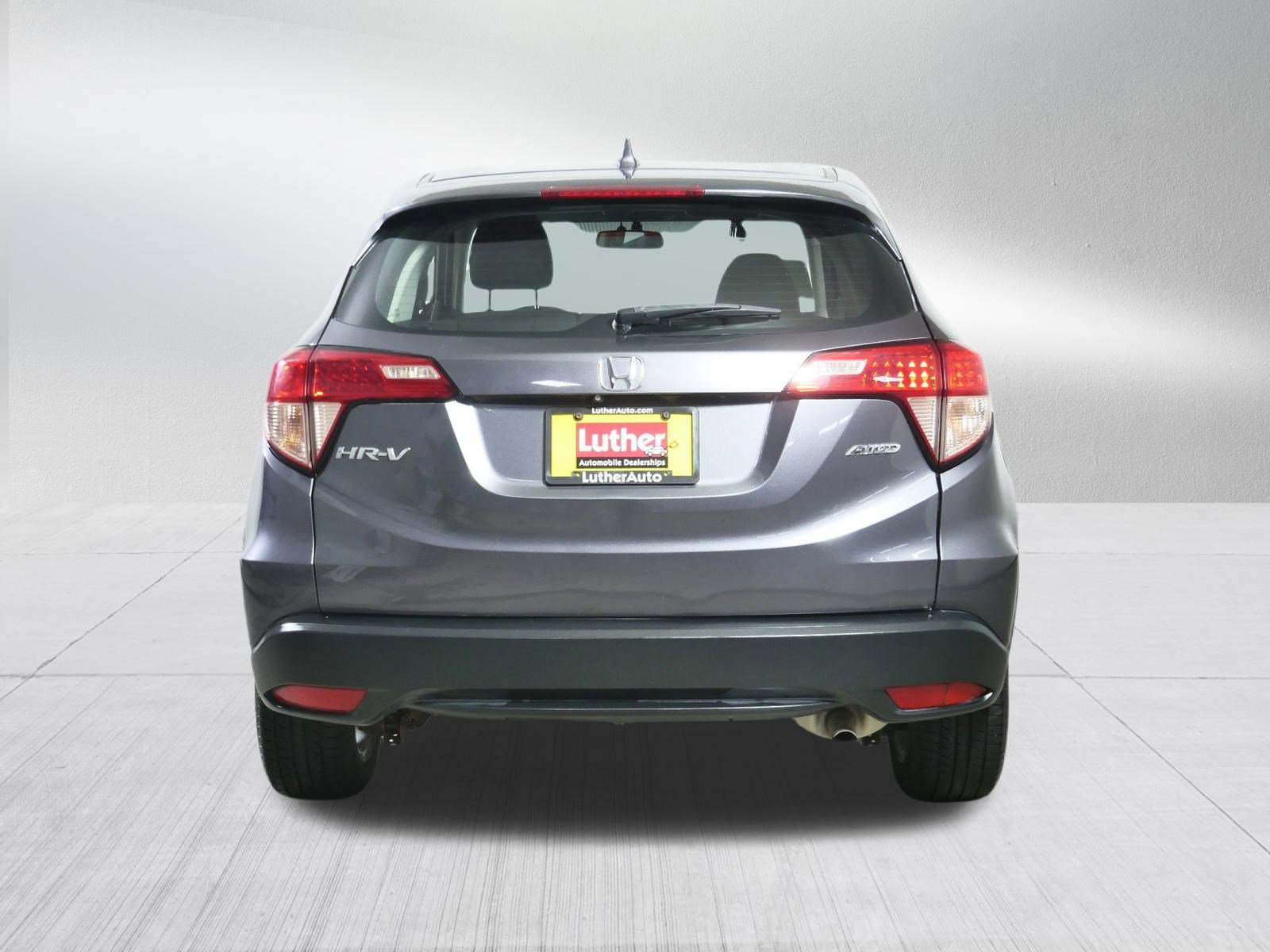 Used 2016 Honda HR-V LX image 6