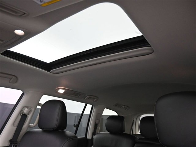 Used 2024 Nissan Armada Platinum w/ Cargo Package image 34