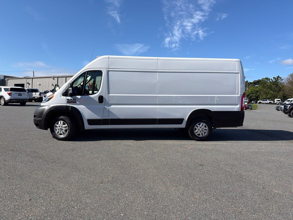 Used 2021 RAM ProMaster 3500 w/ Convenience Group FWD image 4
