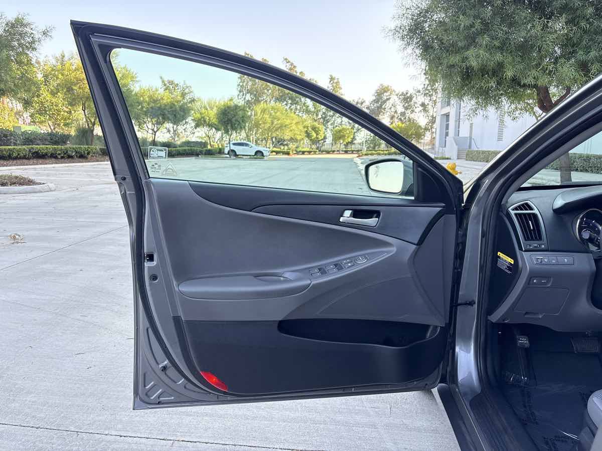 Used 2013 Hyundai Sonata GLS FWD image 18