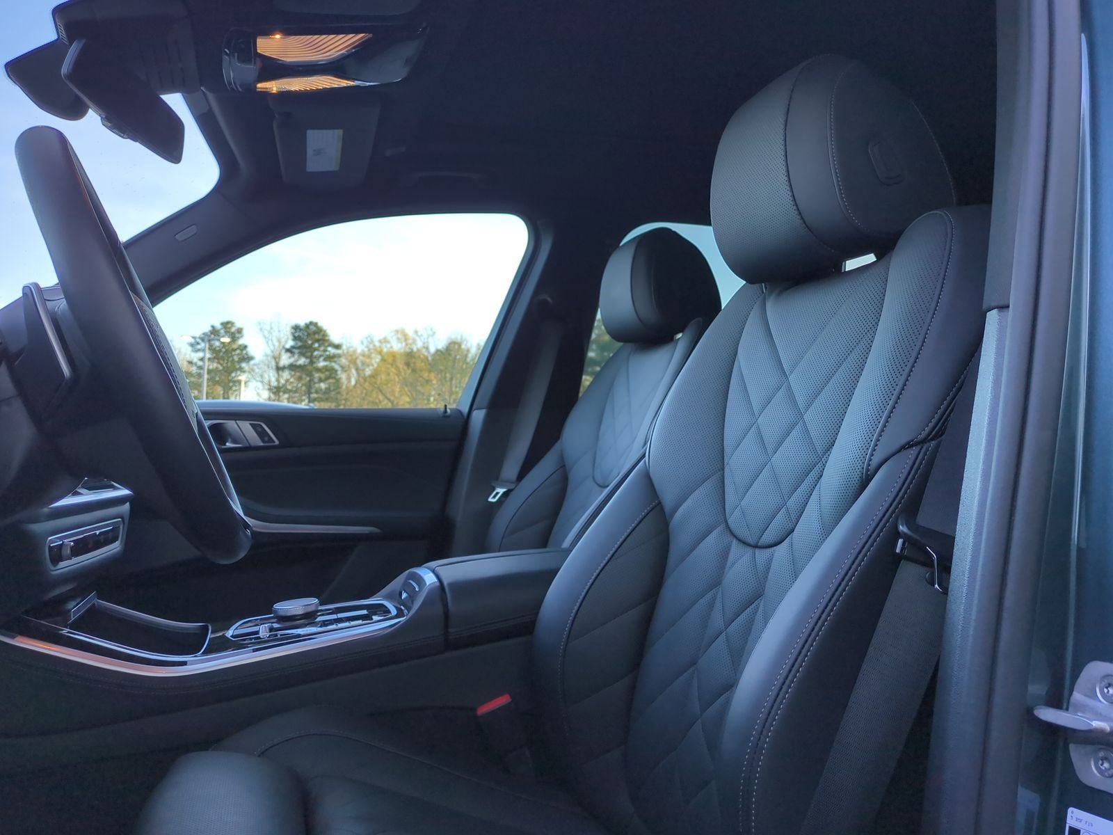 Used 2026 BMW X5 sDrive40i image 16