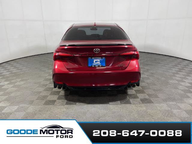 Used 2019 Toyota Avalon XSE image 6