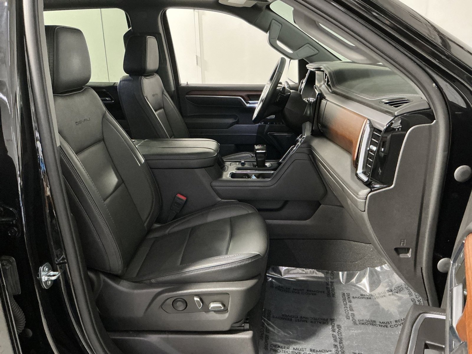 Used 2023 GMC Sierra 1500 Denali w/ Denali Reserve Package image 35