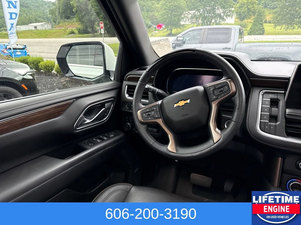 Used 2024 Chevrolet Suburban High Country w/ Advanced Technology Package AWD/4WD image 23