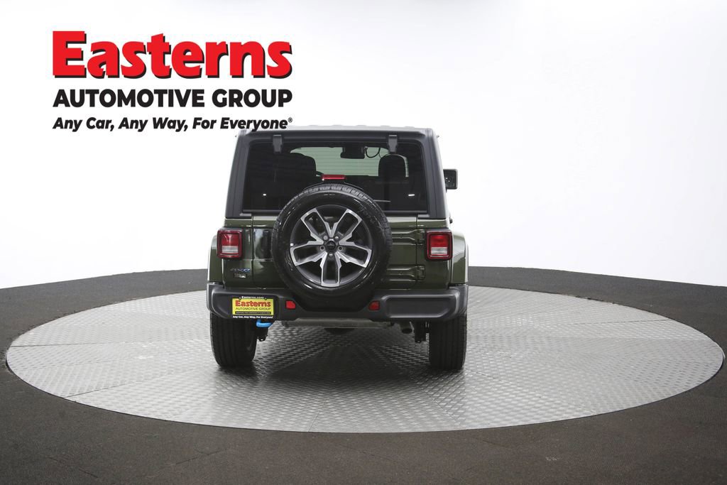 Used 2024 Jeep Wrangler Unlimited AWD/4WD image 37
