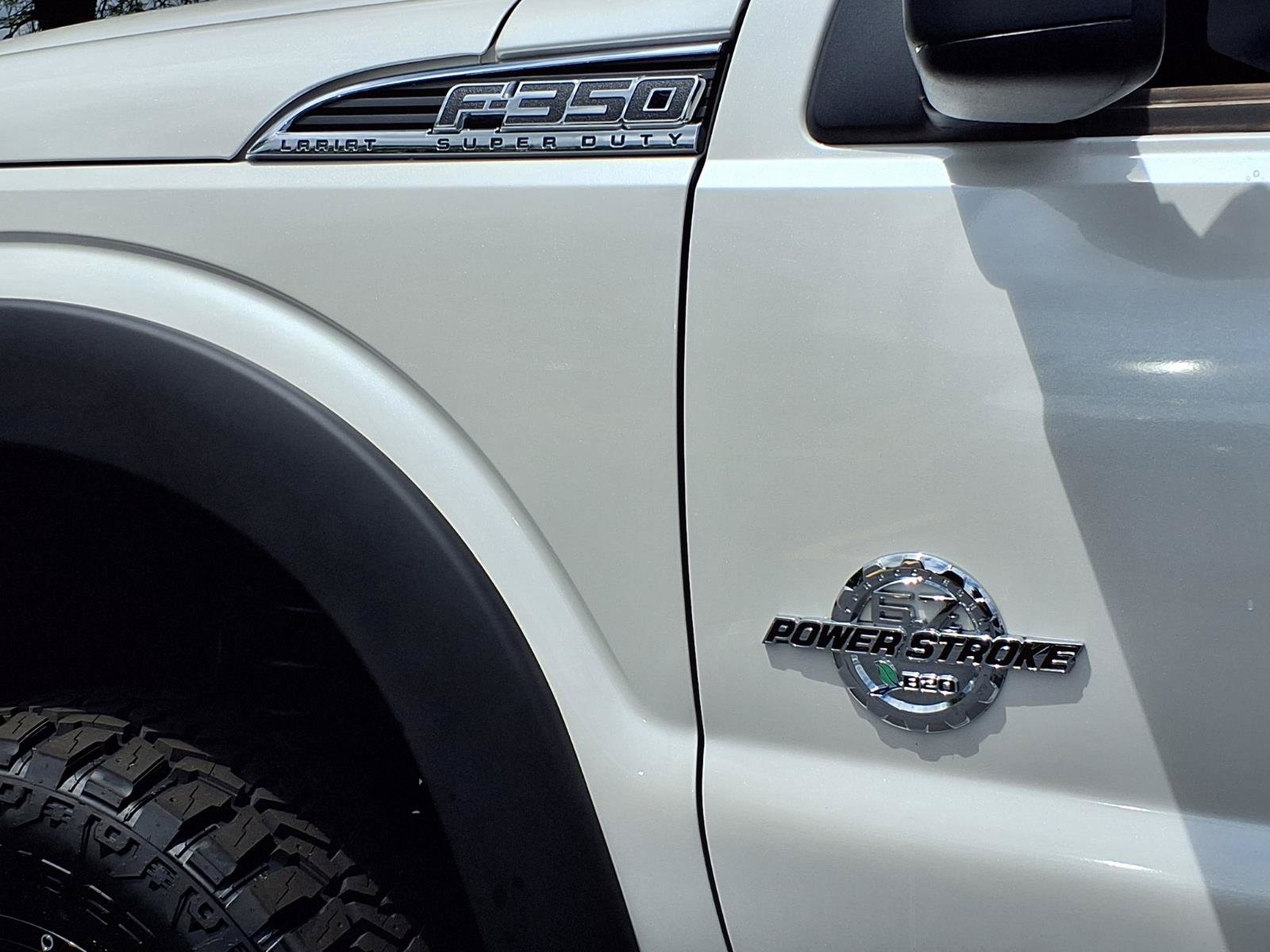 Used 2015 Ford F350 Platinum w/ Snow Plow Prep Package AWD/4WD image 32