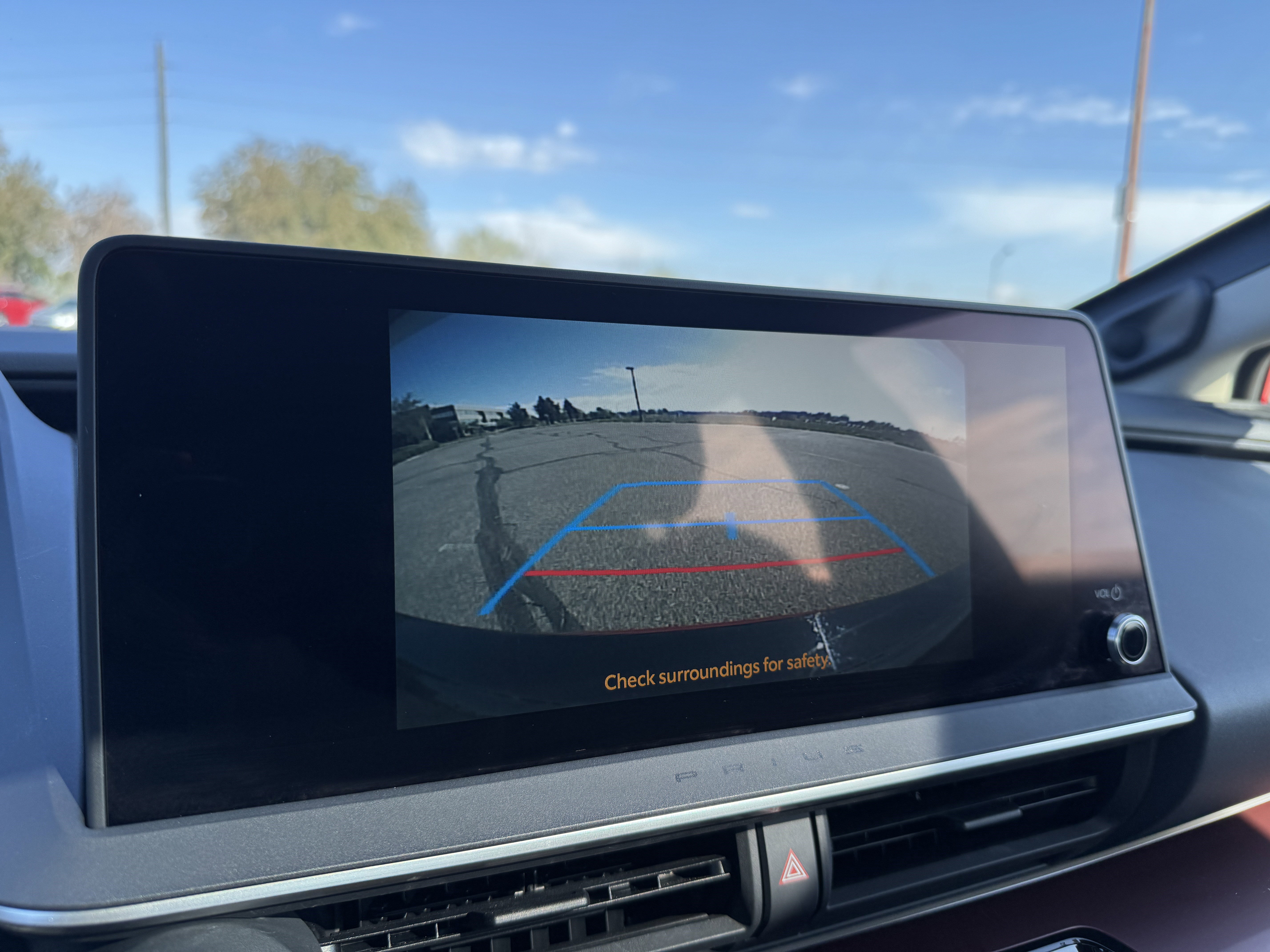 Used 2023 Toyota Prius Prime Premium FWD image 26