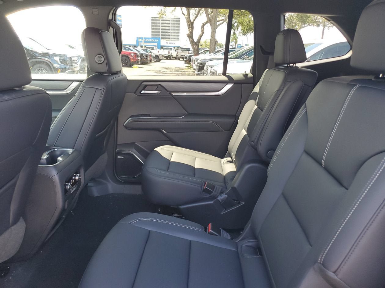 New 2027 GMC Acadia Elevation w/ Elevation Premium Package FWD image 11