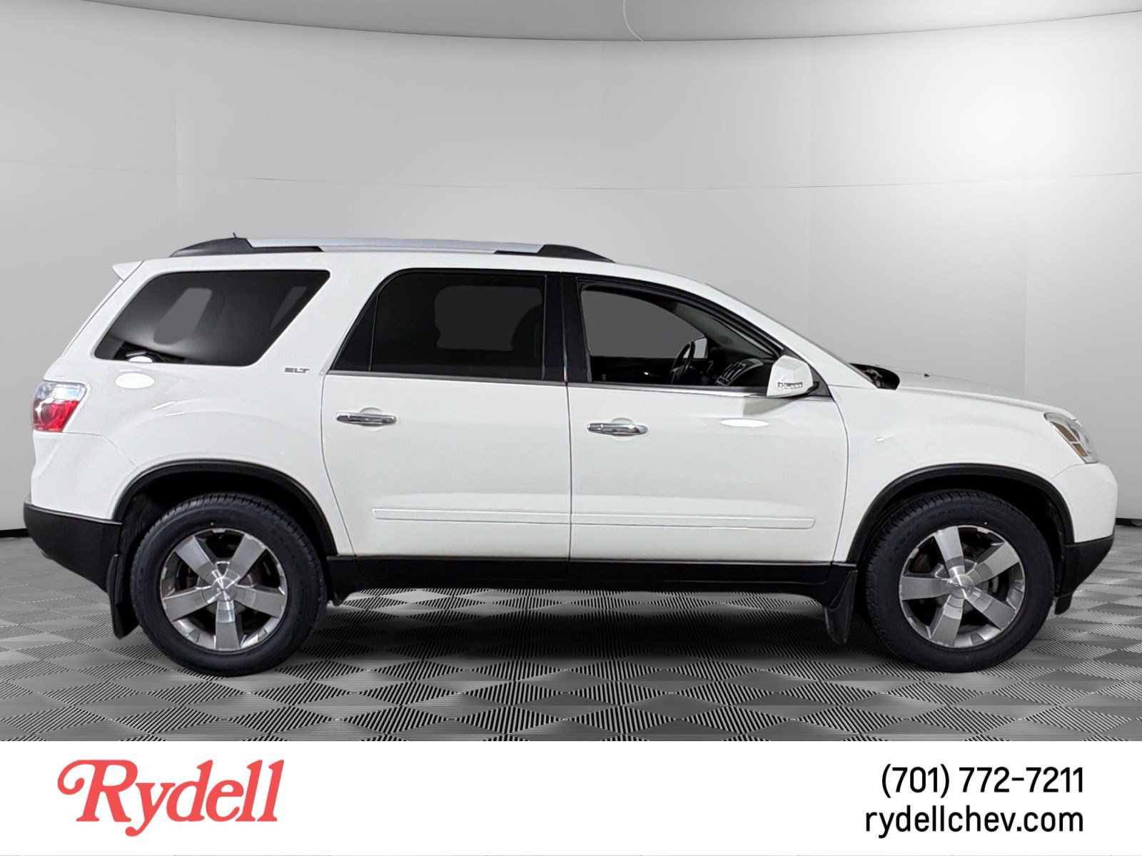 Used 2012 GMC Acadia SLT FWD image 6