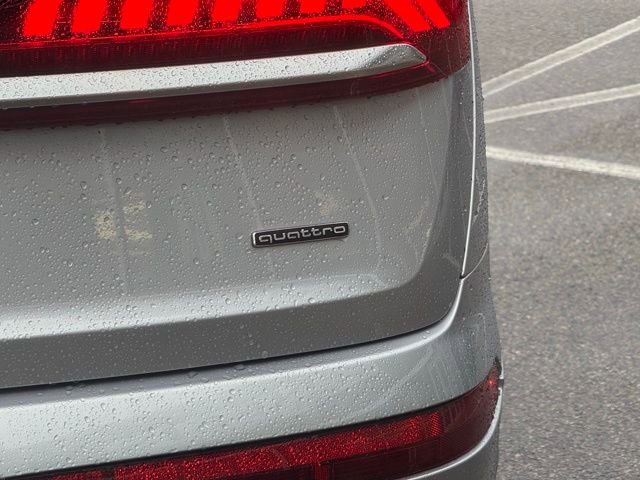 Used 2021 Audi Q7 3.0T Premium Plus image 10