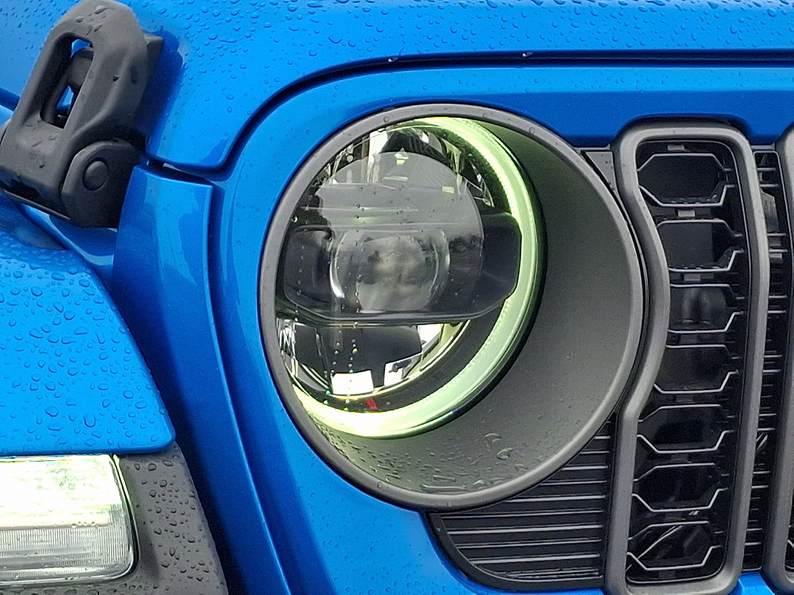 New 2026 Jeep Gladiator Sport image 6