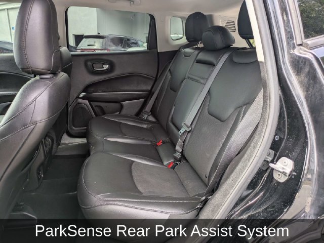 Used 2019 Jeep Compass Latitude FWD image 20