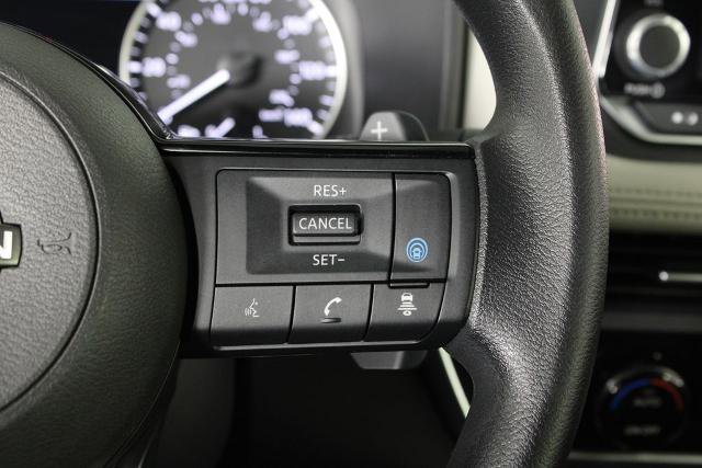 Certified 2023 Nissan Rogue SV image 27