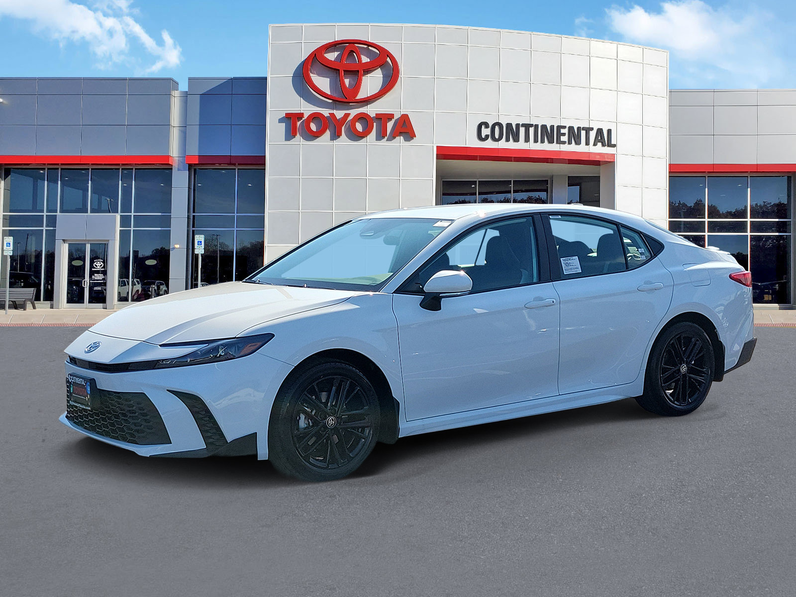 New 2026 Toyota Camry SE AWD/4WD image 3