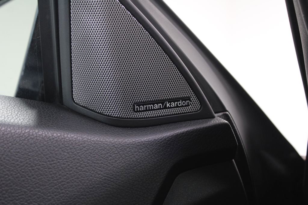 Used 2016 Mercedes-Benz E 400 Cabriolet image 35