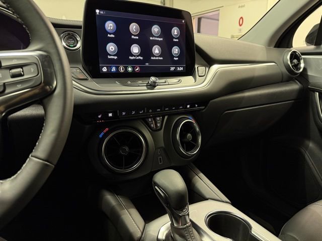 Certified 2024 Chevrolet Blazer LT w/ Midnight/Sport Edition image 19