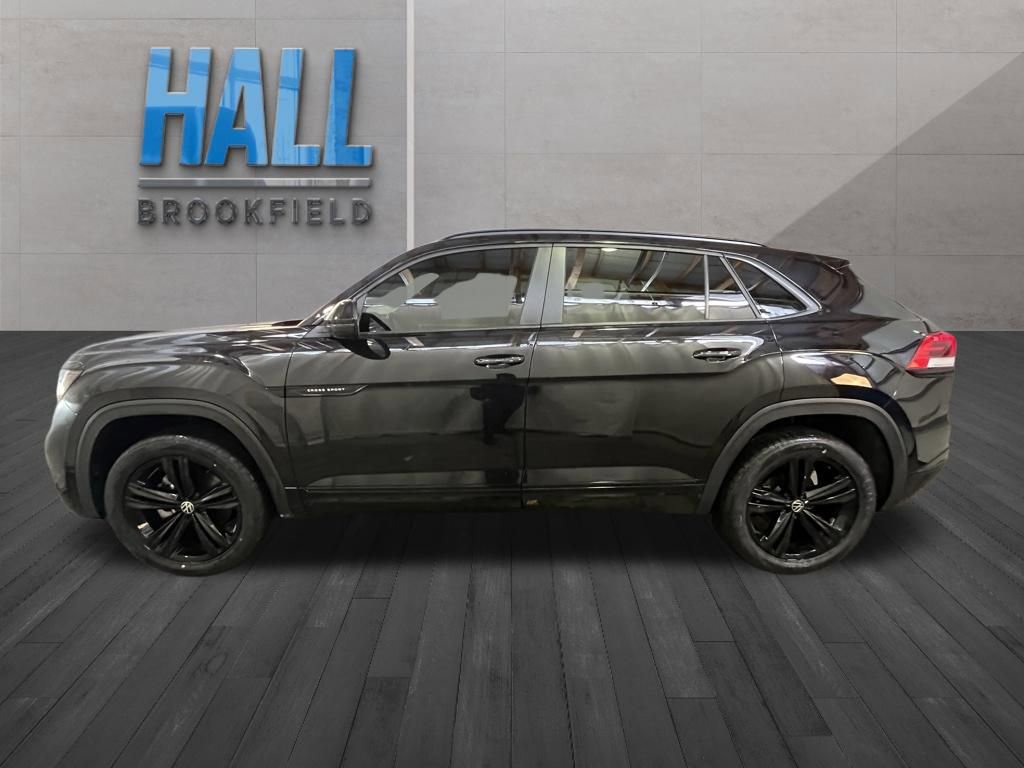 Certified 2023 Volkswagen Atlas Cross Sport SEL R-Line AWD/4WD image 3