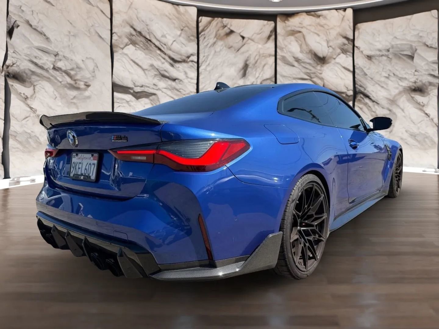 Used 2021 BMW M4 Competition w/ Executive Package RWD image 5