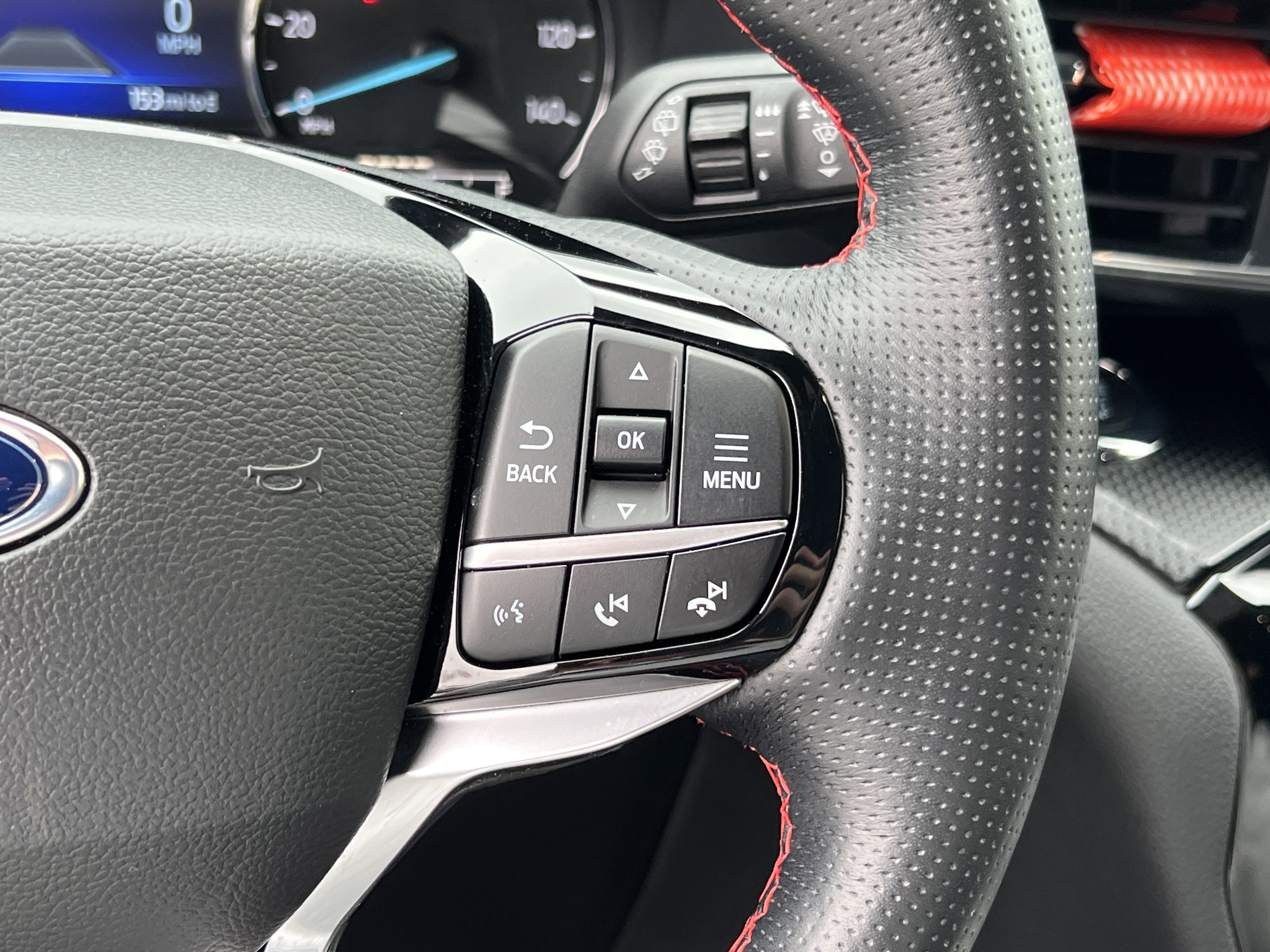 Used 2022 Ford Explorer ST-Line w/ Class IV Trailer Tow Package image 26