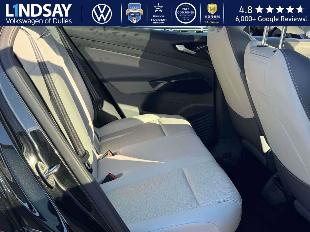Used 2021 Volkswagen ID.4 Pro S w/ Gradient Package image 7