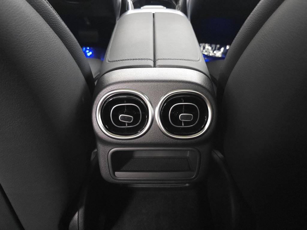 Certified 2026 Mercedes-Benz GLC 300 4MATIC image 28