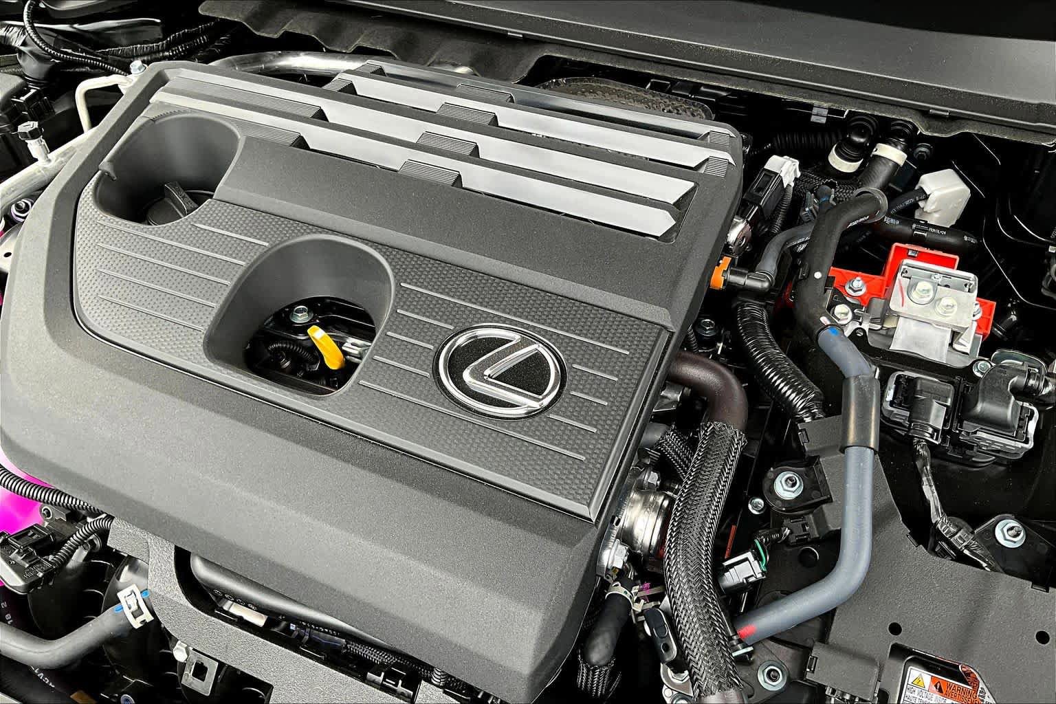 New 2026 Lexus UX 300h FWD image 18