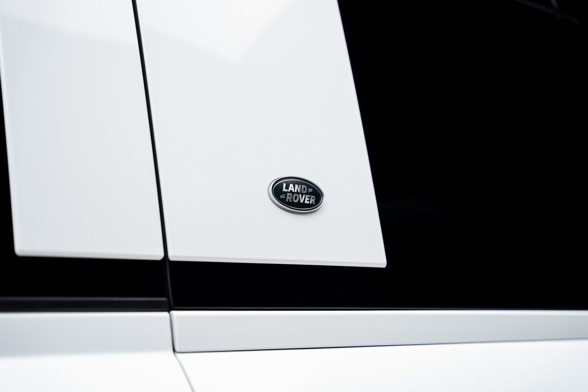 Used 2021 Land Rover Defender 110 S image 24