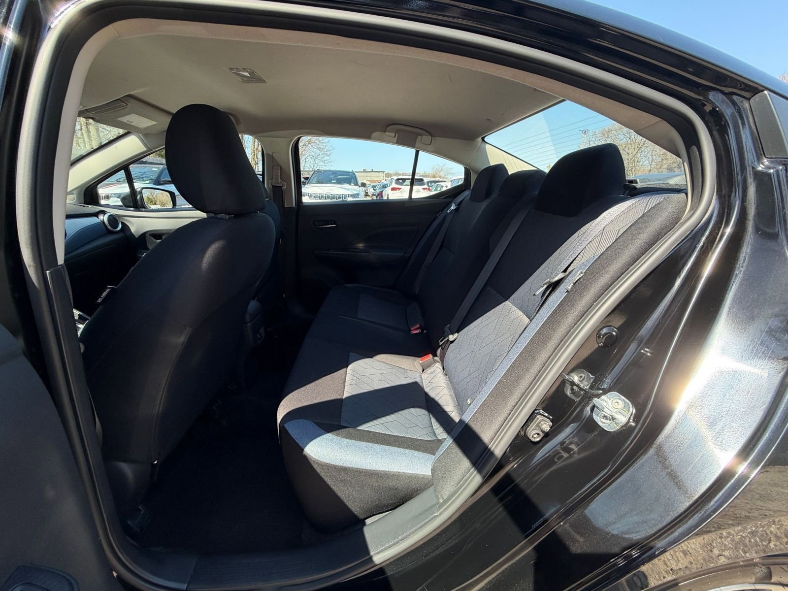 Used 2025 Nissan Versa SV FWD image 23