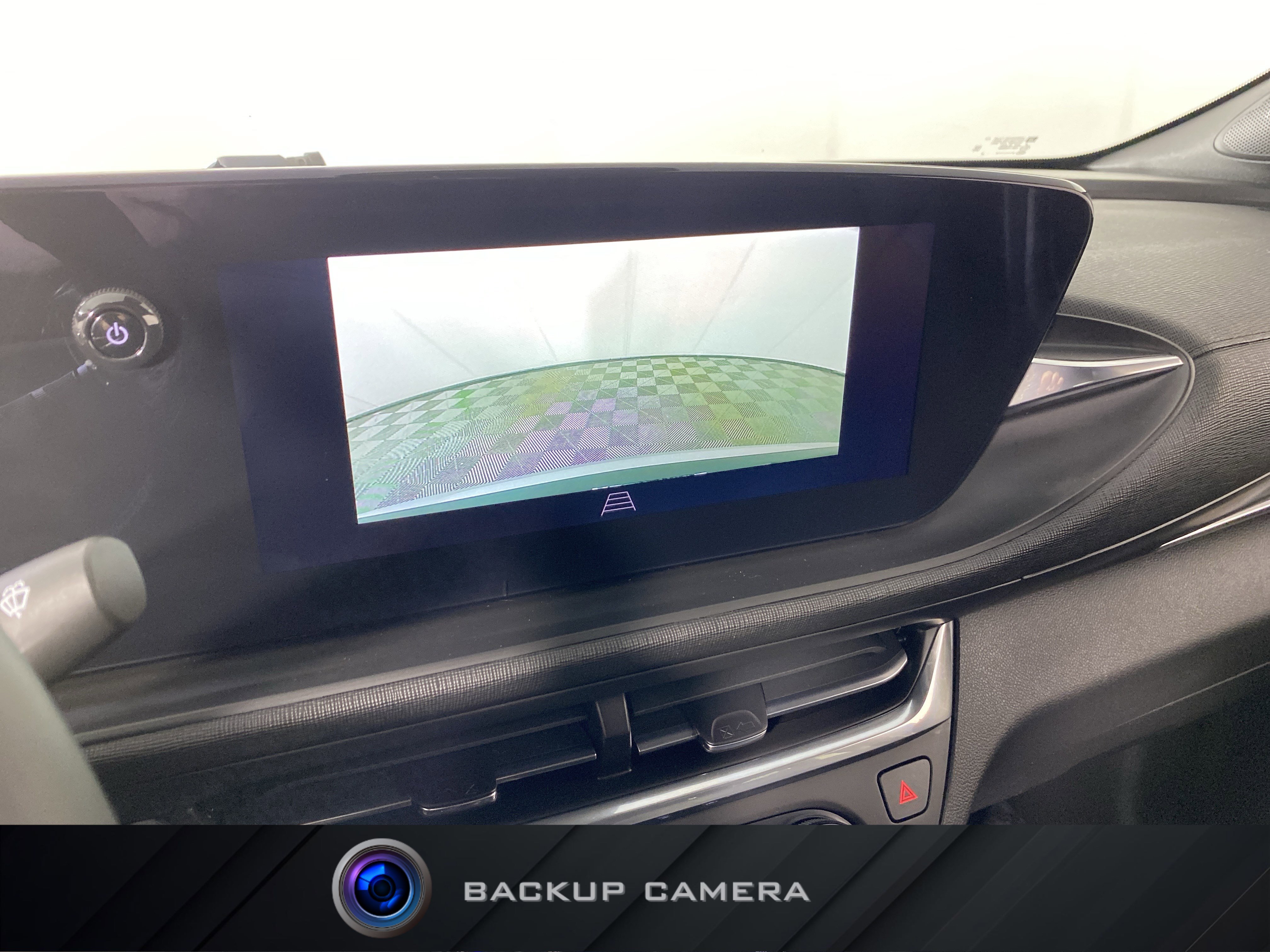 Used 2024 Buick Envista Preferred w/ Convenience I Package FWD image 4