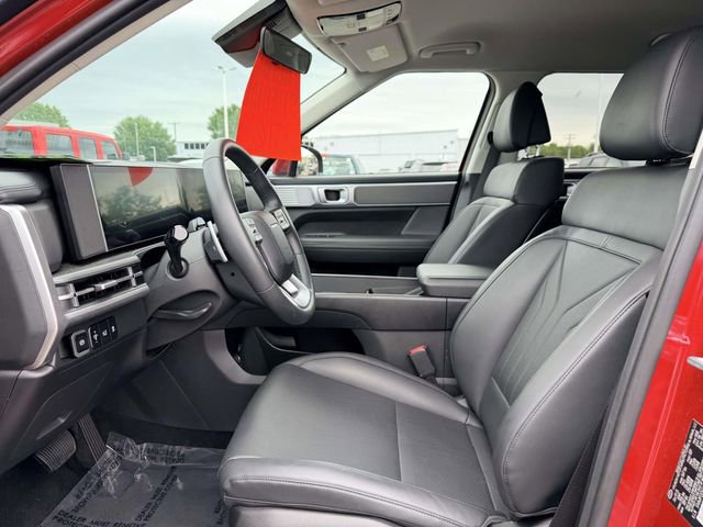 Used 2026 Hyundai Santa Fe SEL AWD/4WD image 16