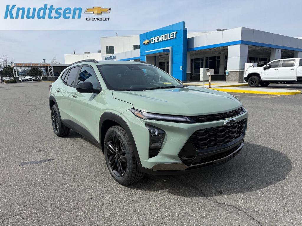 New 2026 Chevrolet Trax ACTIV image 1