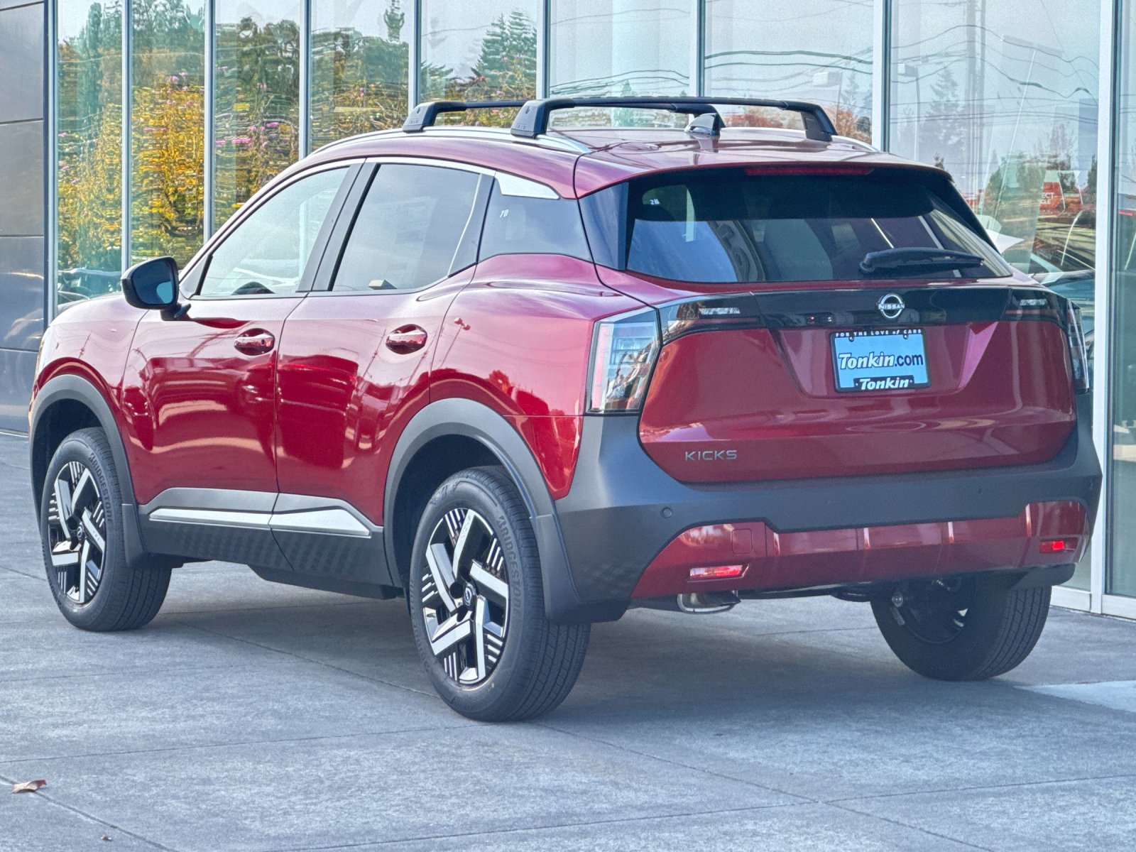 New 2026 Nissan Kicks SV w/ Cold Weather Package FWD image 6