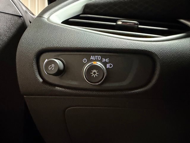 Used 2024 Chevrolet Malibu LT FWD image 36