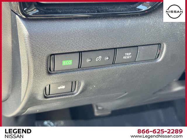 Certified 2023 Nissan Sentra SV w/ All-Weather Package FWD image 17