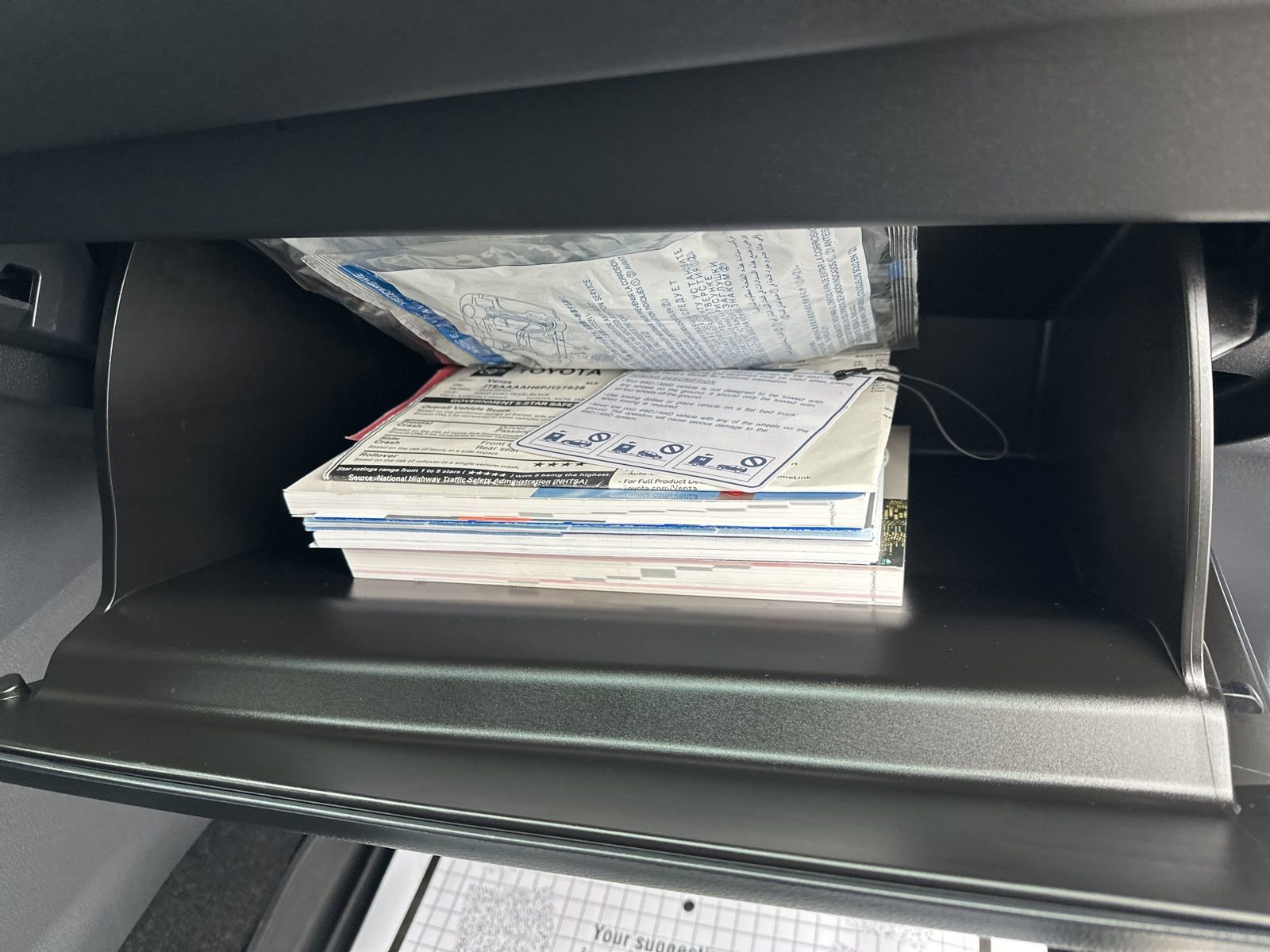 Used 2023 Toyota Venza XLE AWD/4WD image 39