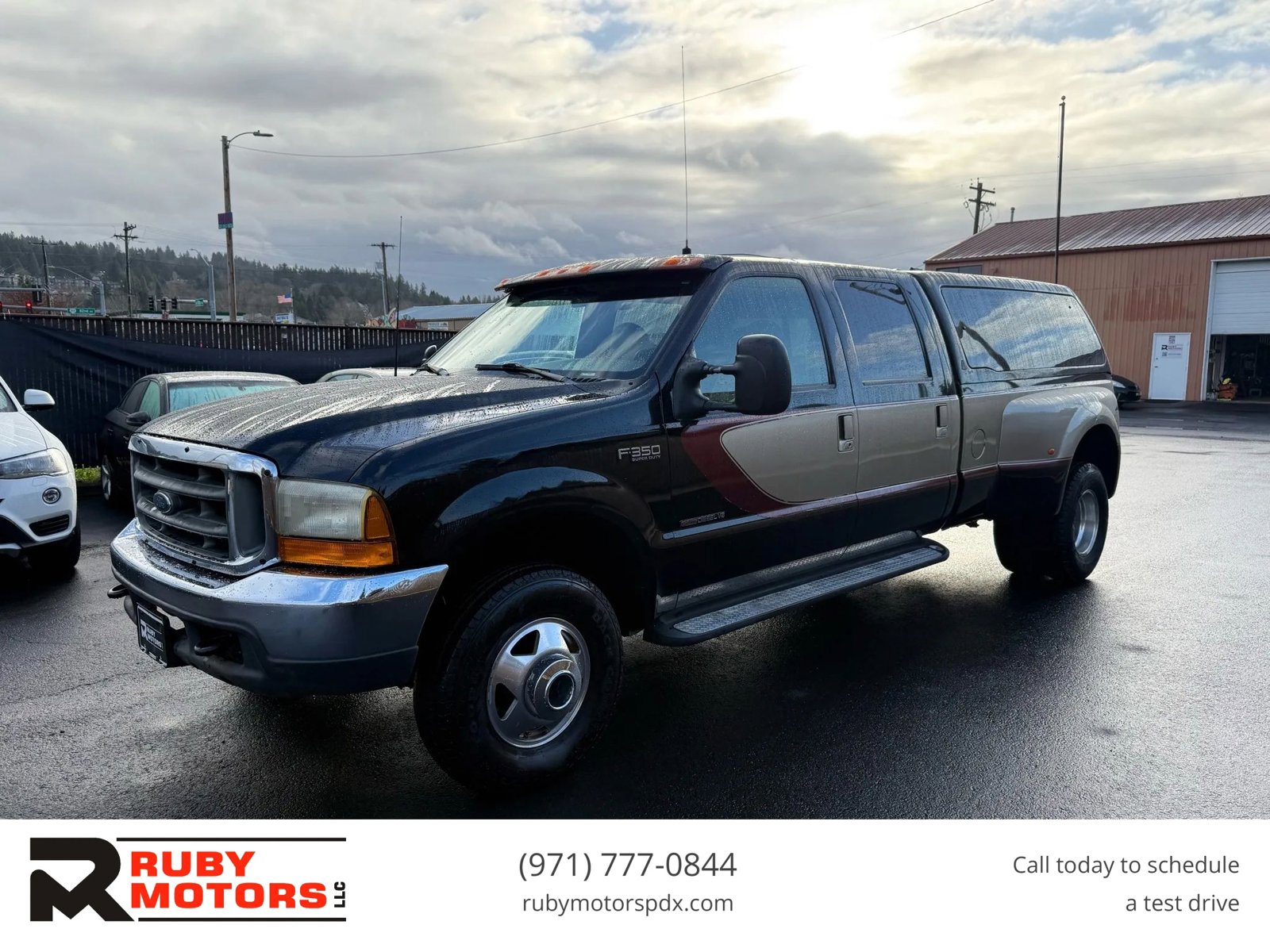Used 2000 Ford F350 4x4 Crew Cab DRW Super Duty image 1