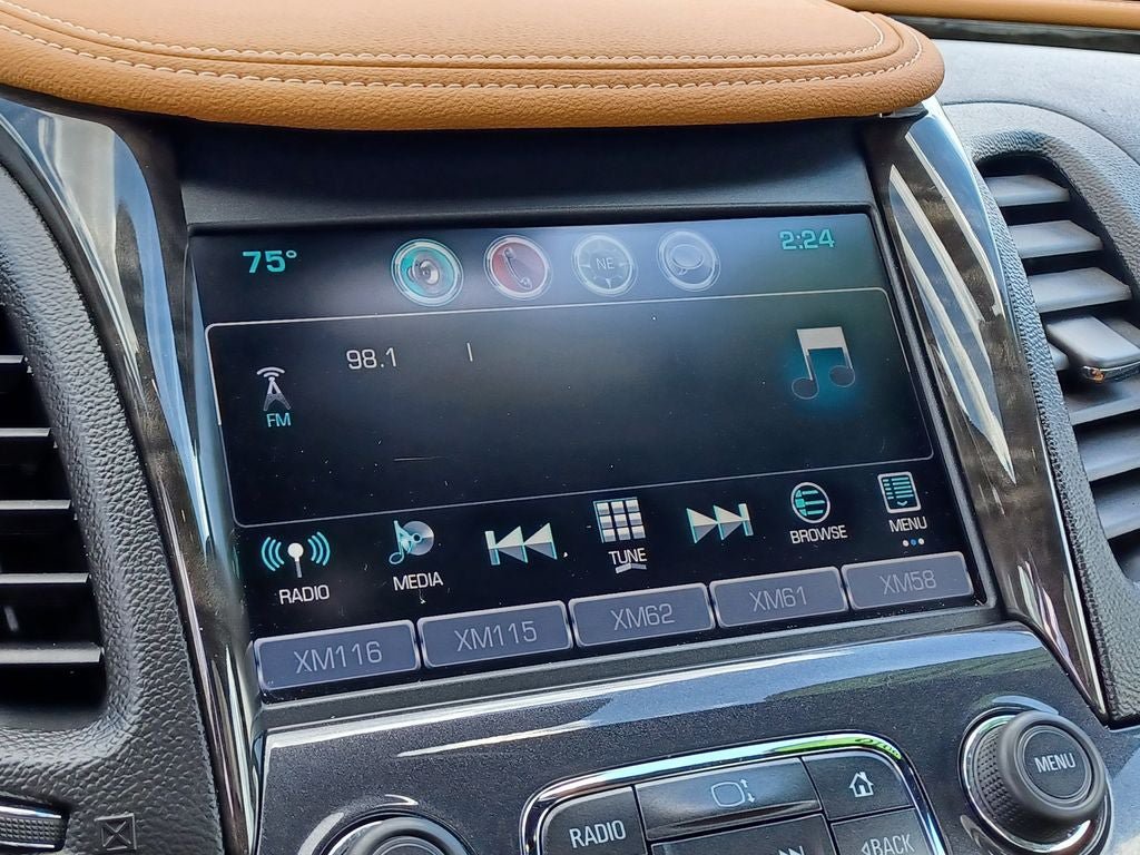 Used 2016 Chevrolet Impala LTZ w/ Enhanced Convenience Package FWD image 23