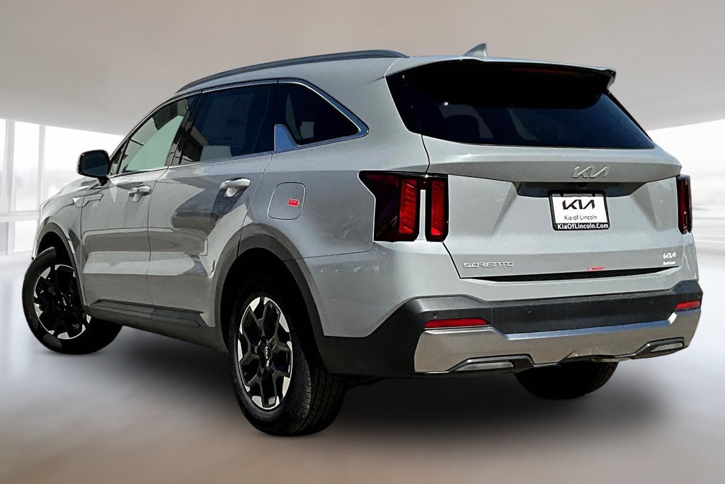 New 2026 Kia Sorento S w/ S Panoramic Sunroof Package FWD image 3