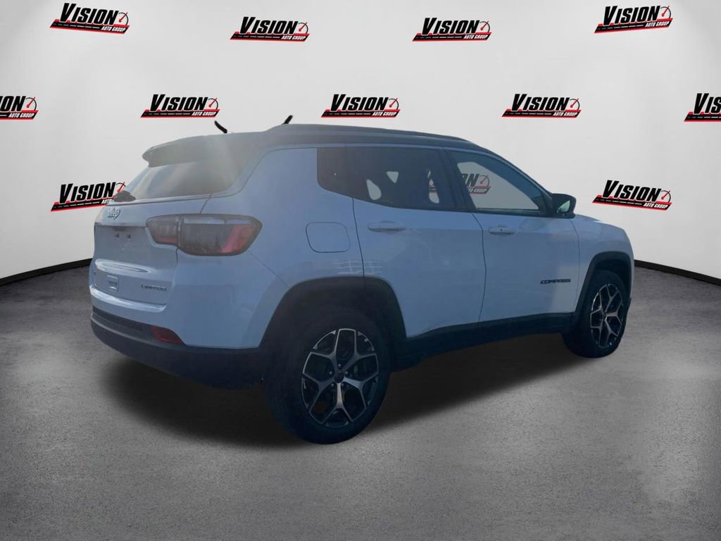Used 2026 Jeep Compass Limited image 5