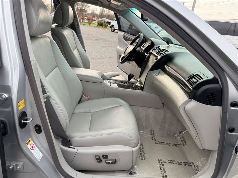 Used 2011 Lexus LS 460 AWD w/ Comfort Plus Pkg image 12