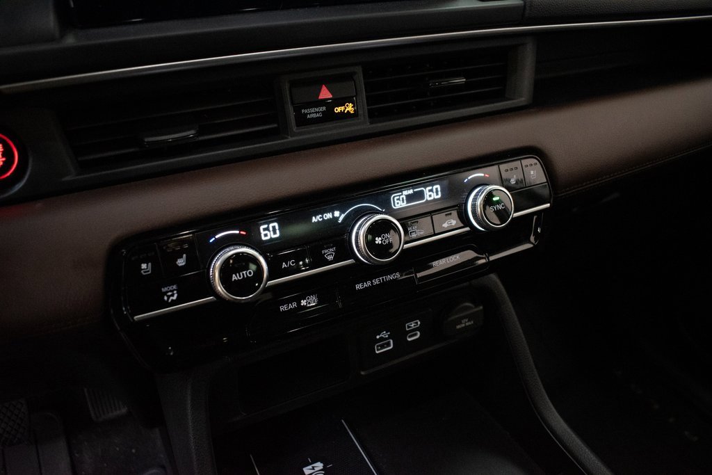 Used 2023 Honda Pilot Elite image 18