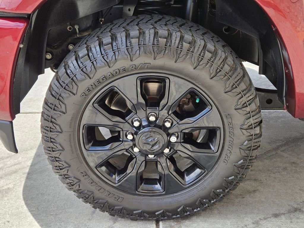 Used 2022 RAM 2500 Limited image 11