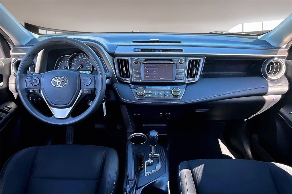 Used 2015 Toyota RAV4 XLE image 15