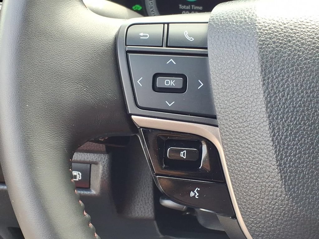 Used 2025 Toyota Camry XSE AWD/4WD image 12