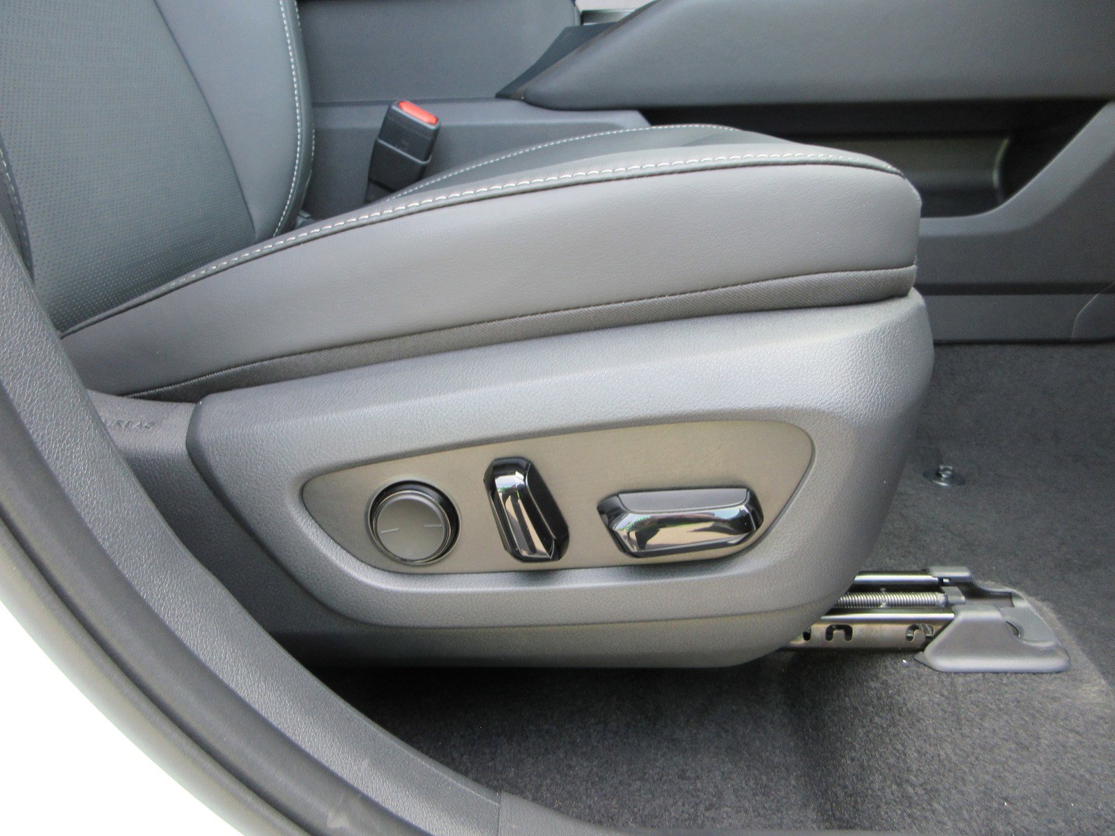 New 2026 Lexus TX 350 AWD image 28