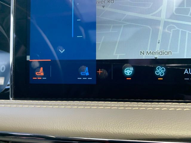 New 2025 Lincoln Corsair Reserve w/ Equipment Group 202A image 20