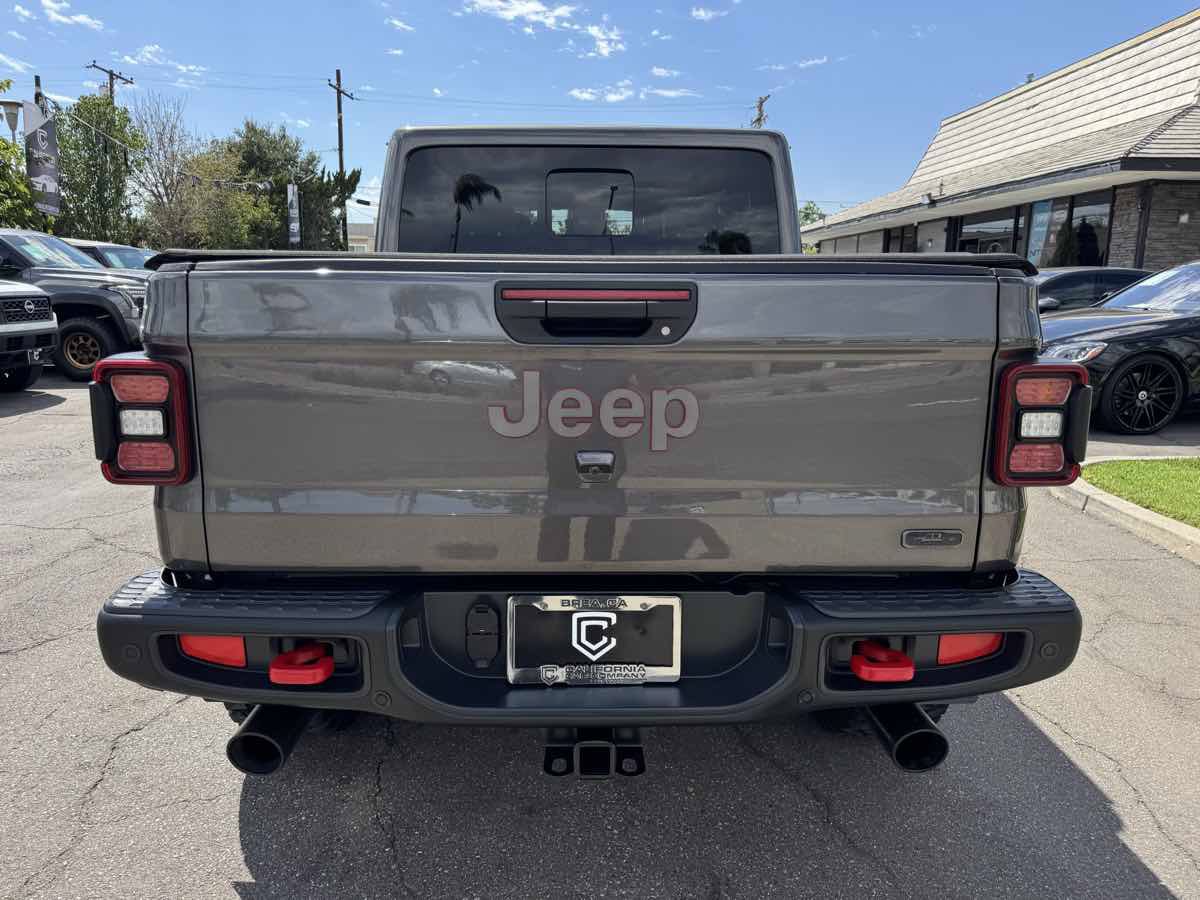 Used 2020 Jeep Gladiator Rubicon AWD/4WD image 6
